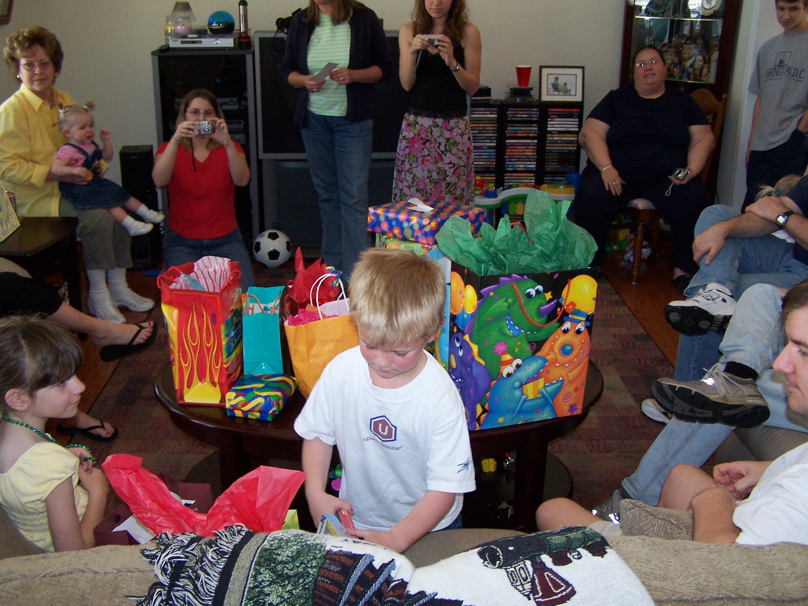 Matt 6th bday 024.jpg