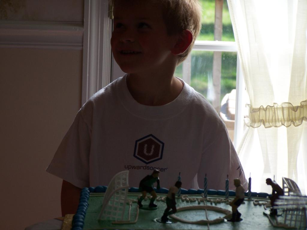 Matt 6th bday 036.jpg